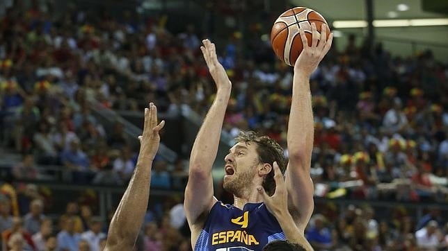 Gasol se exhibe ante Macedonia